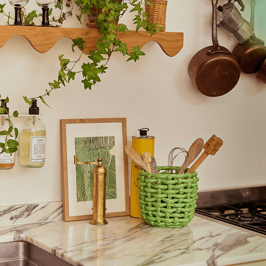 Late_Afternoon_Apple_Green_Basketweave_Utensil_Holder_Pot