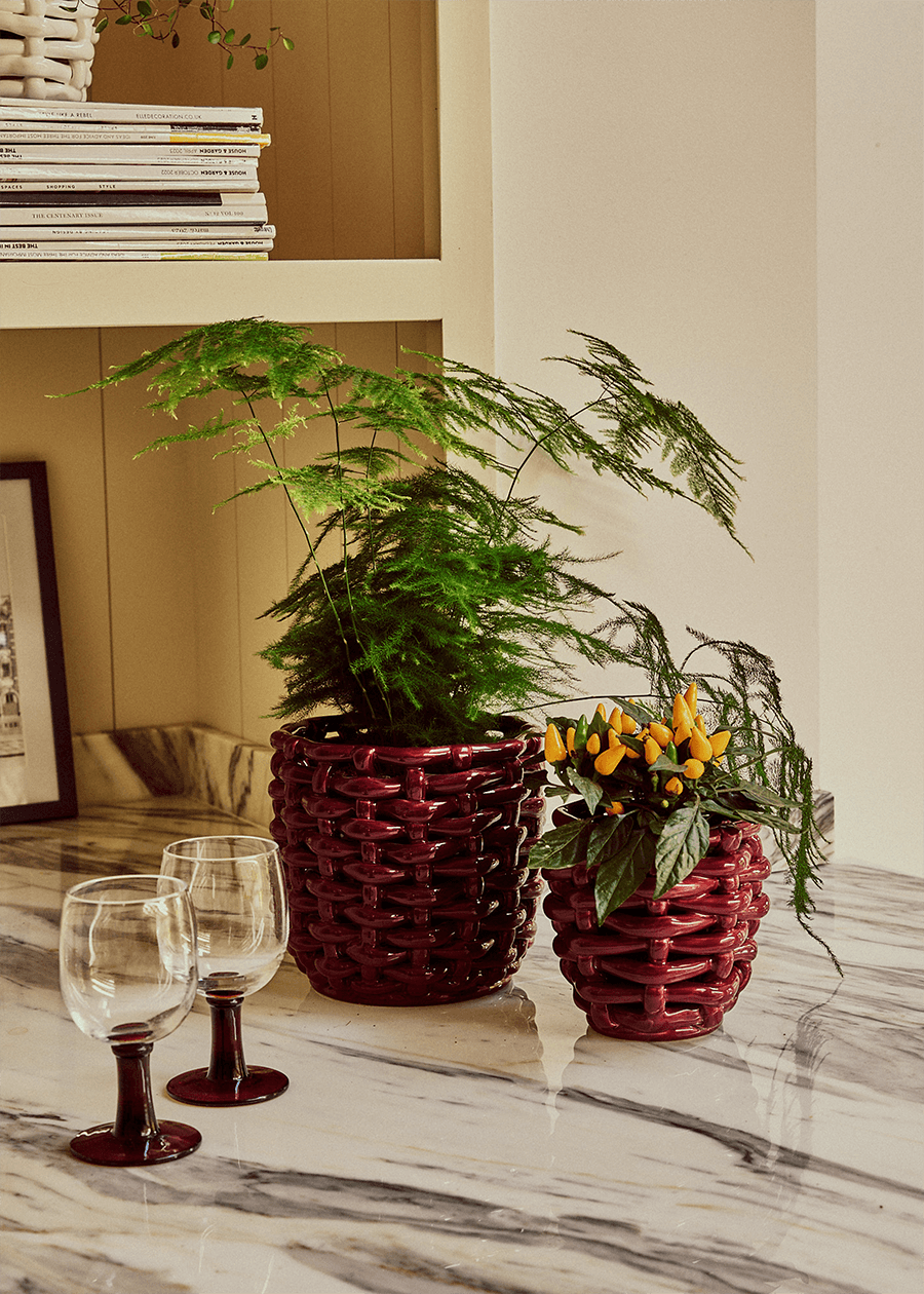 Late_Afternoon_Burgundy_Basketweave_Planter