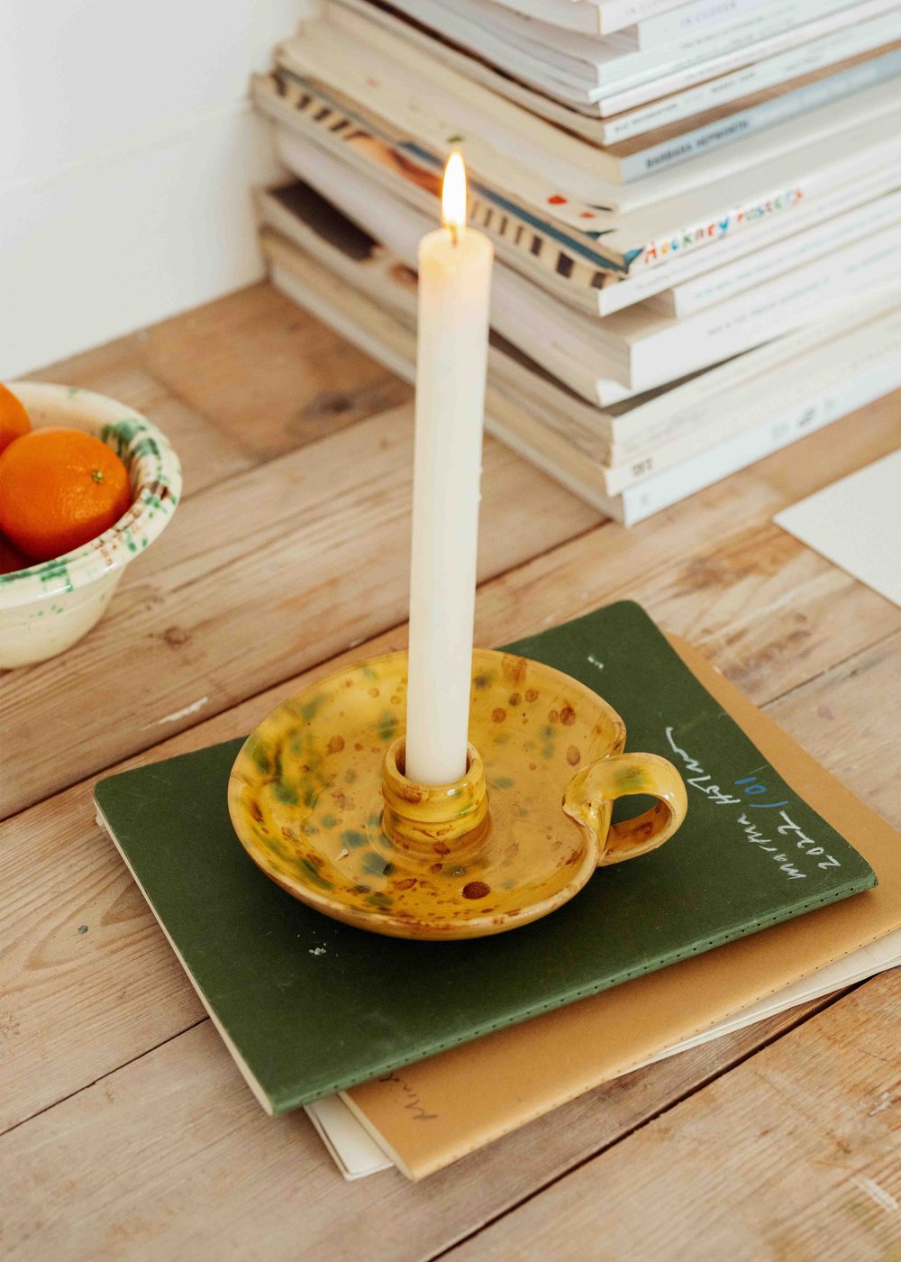 White Speckled Palmatorio Candleholder Late Afternoon