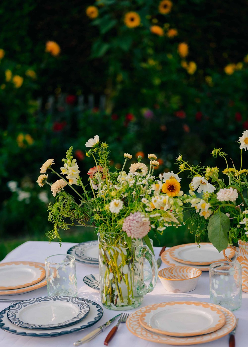 White glass jug and tumbler sets